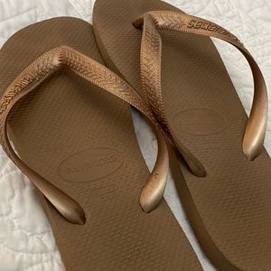 Havaianas flip flops